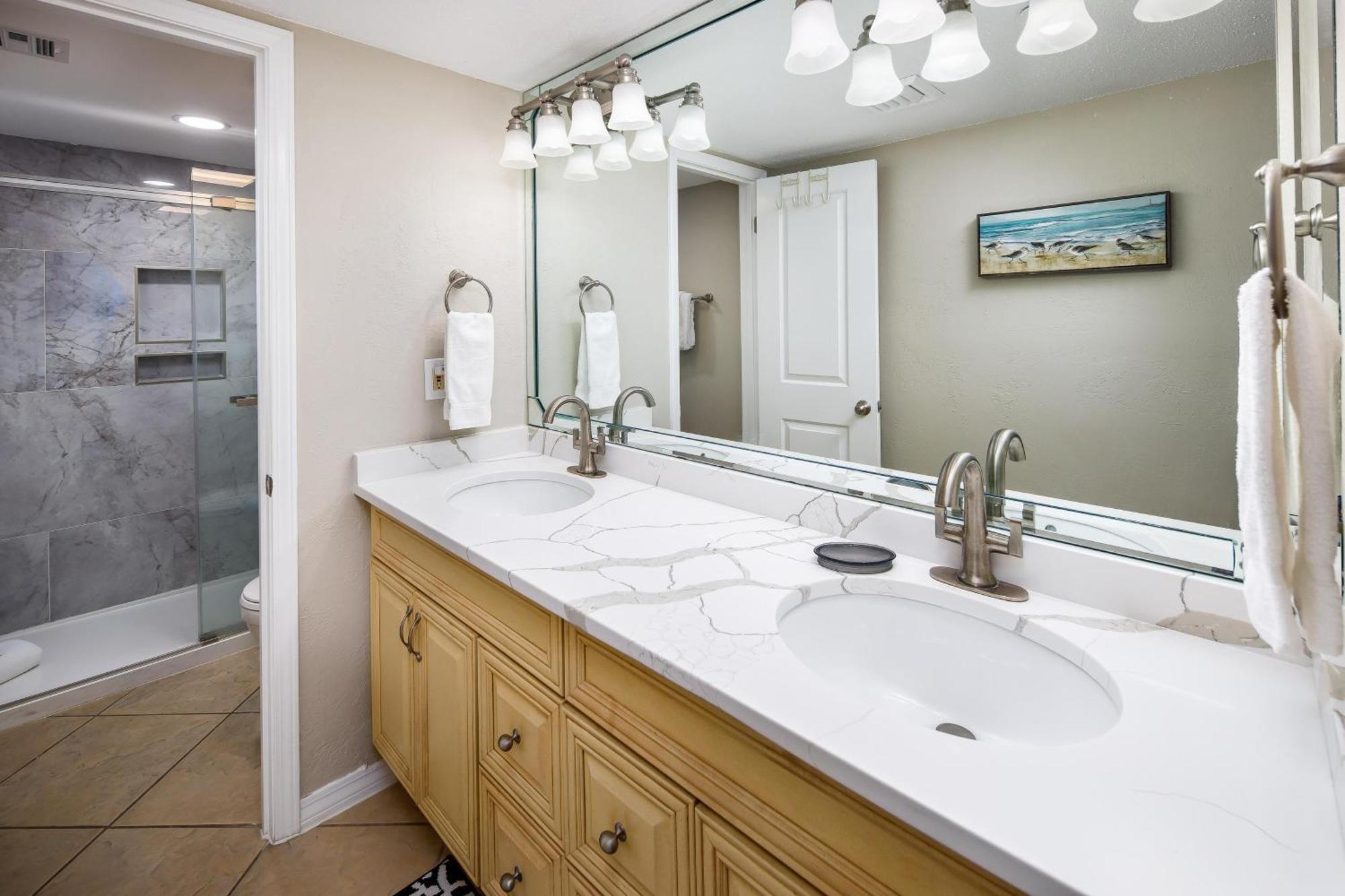Nautilus 1201 - Gulf Front 2 Bedroom Huge Wrap Around Balcony 2Nd Floor! Fort Walton Beach Exteriér fotografie